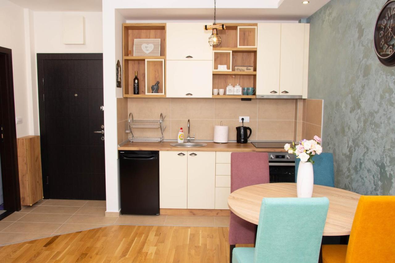 Laura Apartment ノヴィ・サド エクステリア 写真